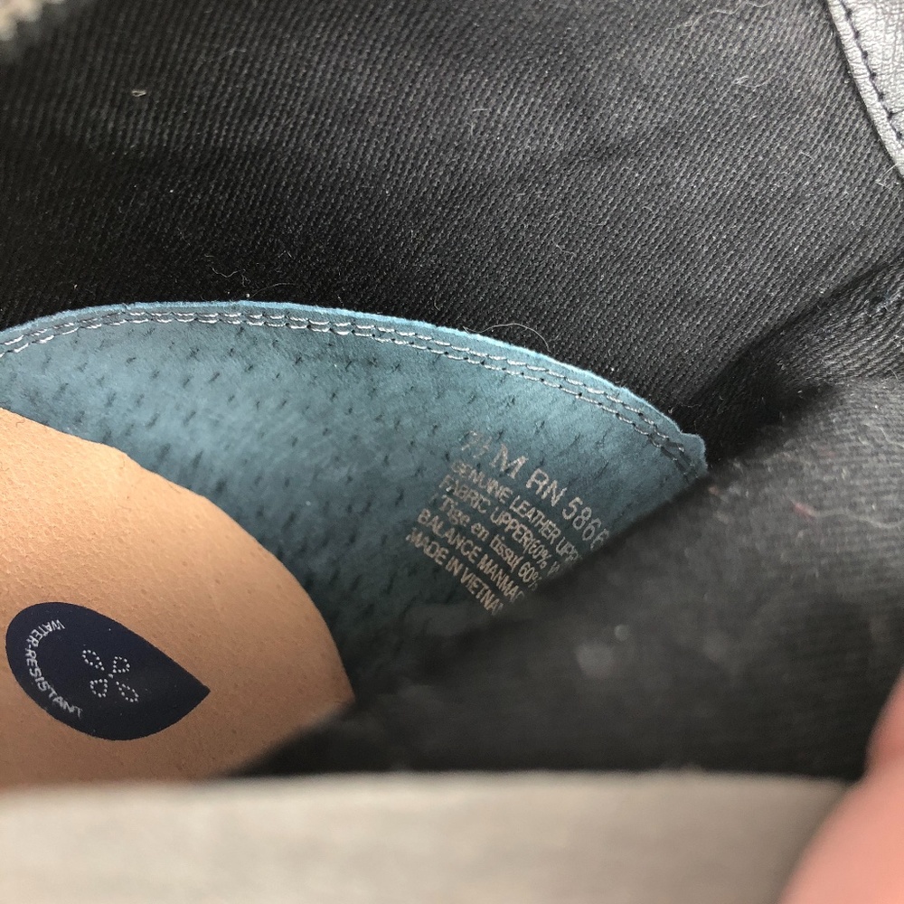 Caslon Oaklee Water Resistant Bootie - Picture 8 of 8